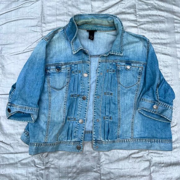 Women’s Jean Jacket - Picture 1 of 2